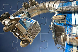 官宣！京东第一辆车，价格定了